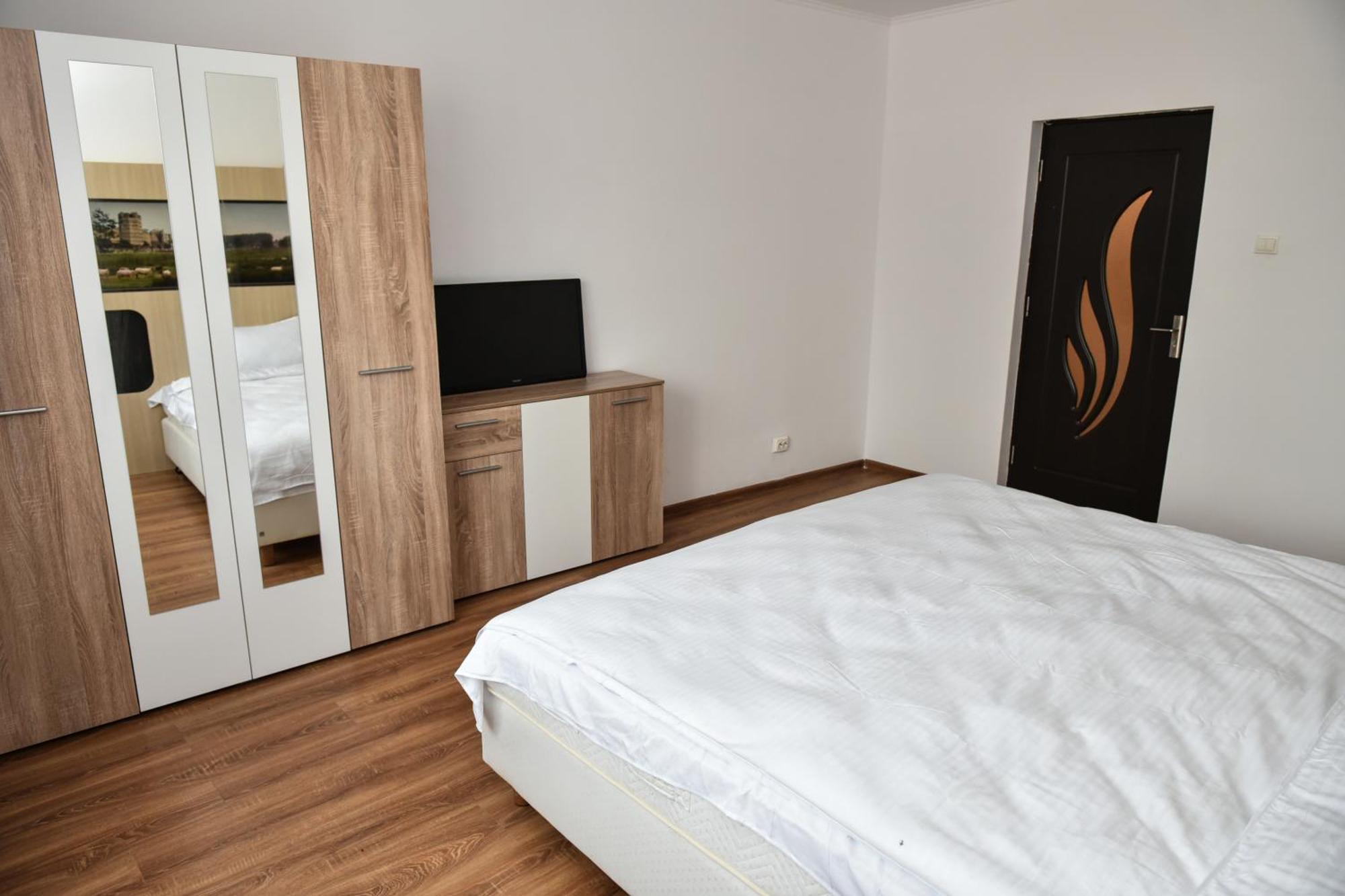 Apartament'S Moise Турда Экстерьер фото